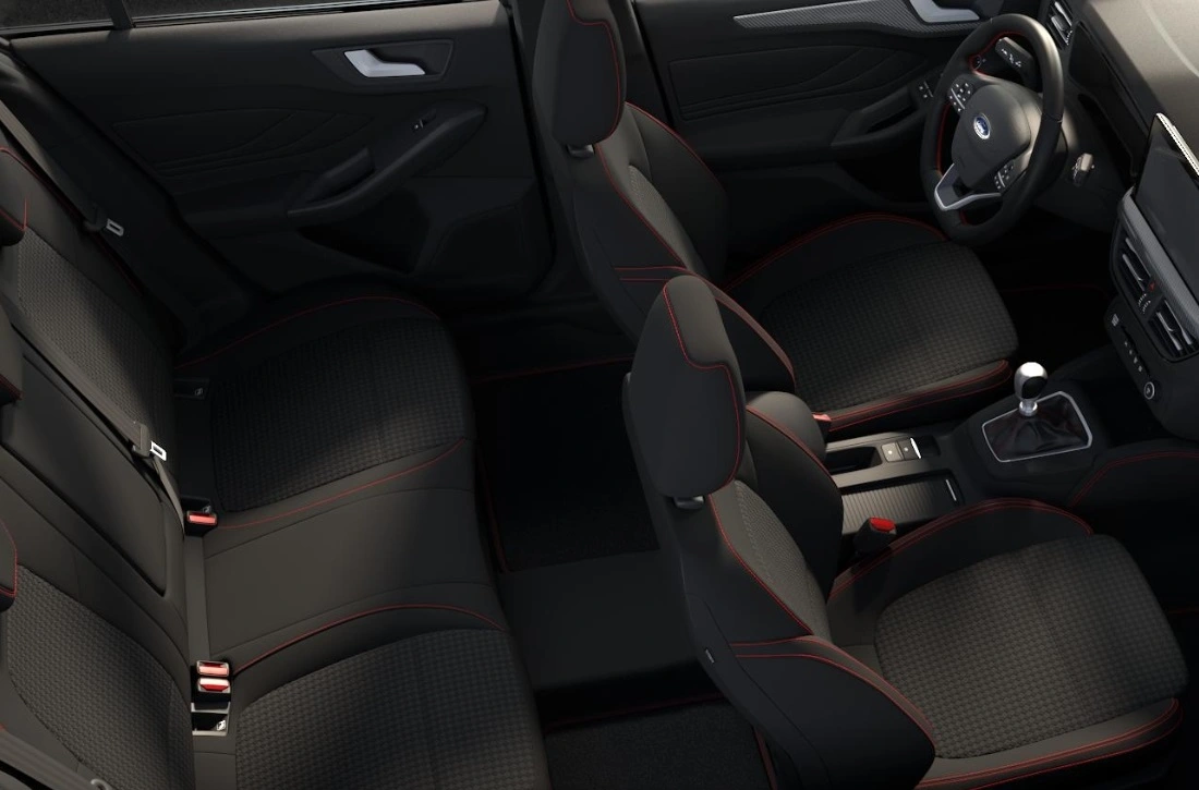 /ford-focus-st-line-x-03.webp