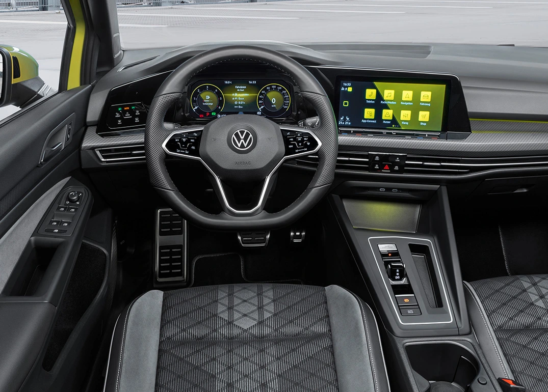 /vw-golf-02.webp